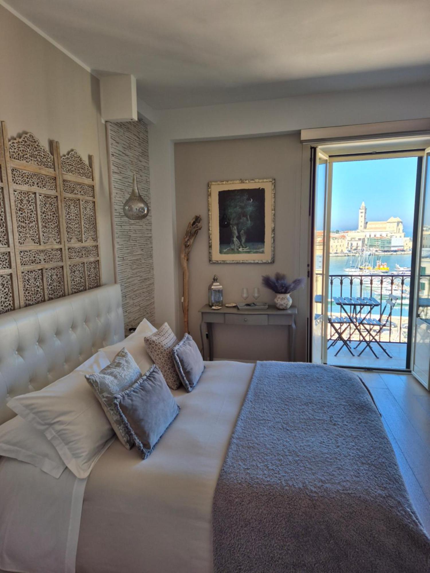 Le Dimore Di Don Corrado Trani Exterior foto